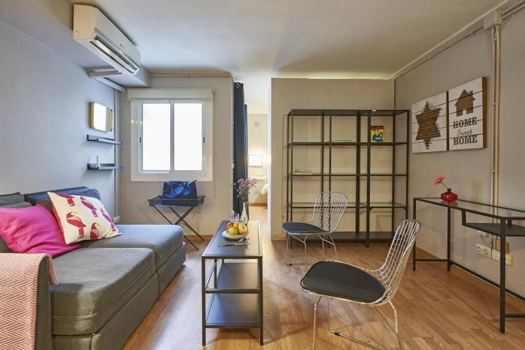 Bebarceloner Sant Andreu Apartments - 1 Bedroom Exterior photo