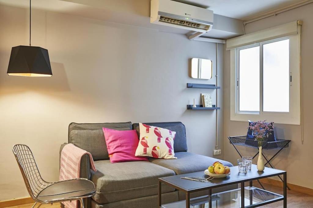 Bebarceloner Sant Andreu Apartments - 1 Bedroom Exterior photo